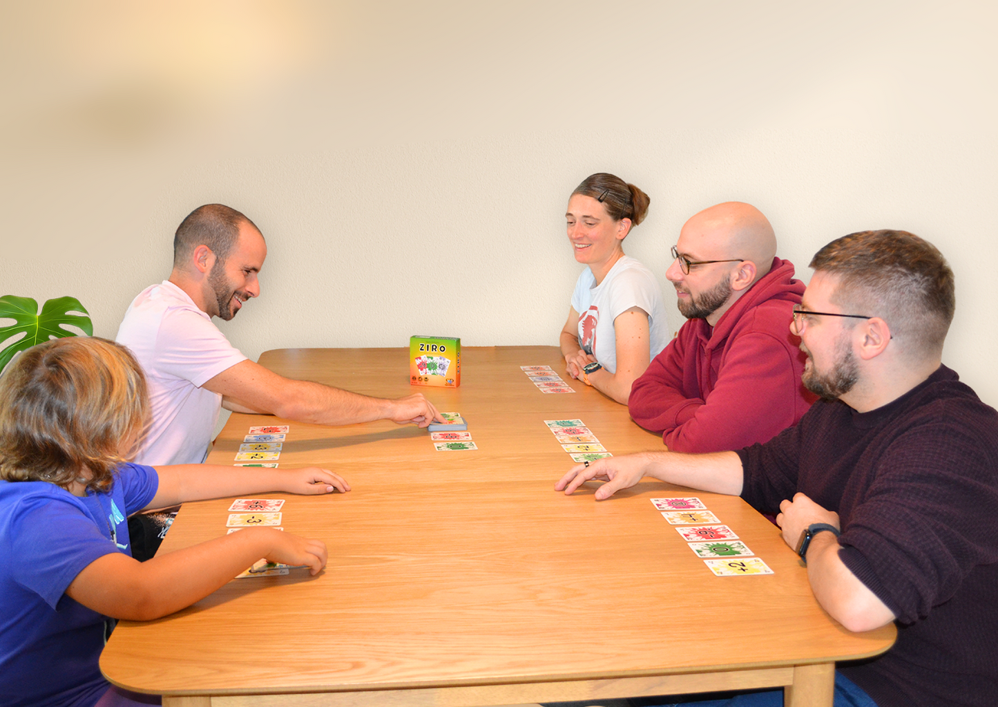 Ziro – Jeu de cartes familial rapide et amusant (2 à 8 joueurs)